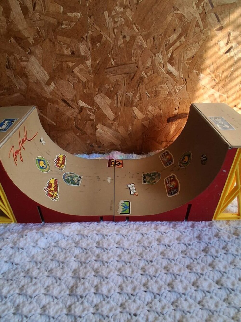 TONY HAWK SKATE BOARD PARK RAMP